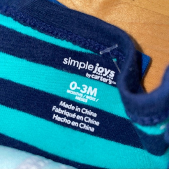 ⭐️ 0-3 Month Baby Boys Onesie Bundle⭐️ - Picture 3 of 7